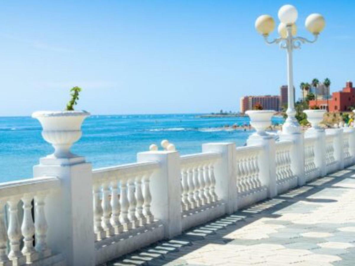 Wonderful Apartment In Costa Del Sol Benalmádena Exterior foto